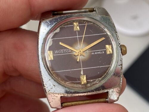 Vintage Watch Wostok Vostok 18 Jewels Mechanical Men's - Picture 1 of 15