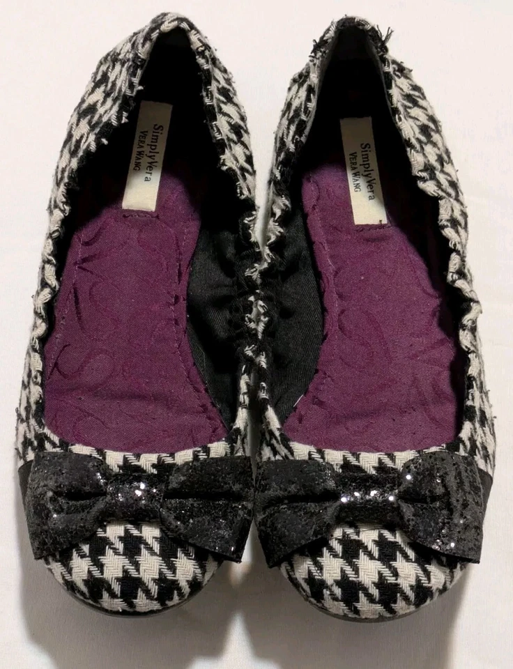 Pisos de pata de gallo Simply Vera blancos y negros con lazo para mujer talla 9 LNC Foto 2 de 4
