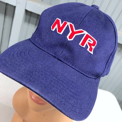nyr hat