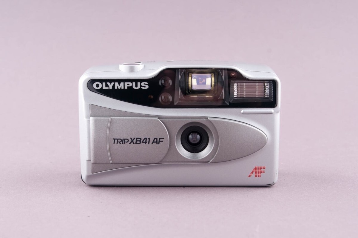 Olympus Trip XB41AF Quartz Date BOX 35mm Point & Shoot Film Camera