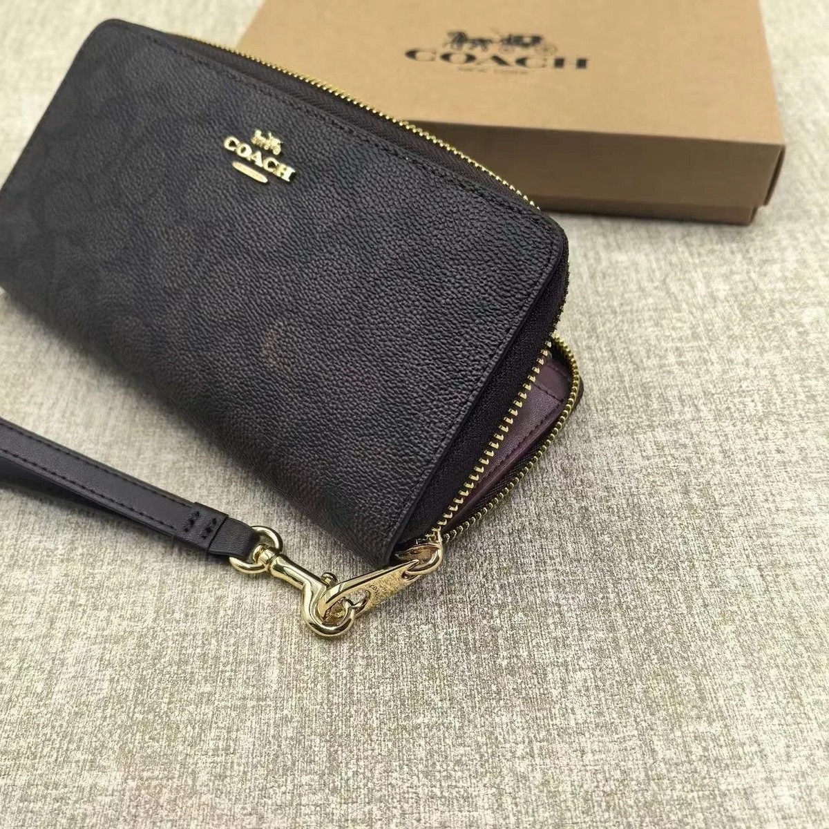 Coach Long Zip Around Wallet In Signature Canvas CW778 brown Box