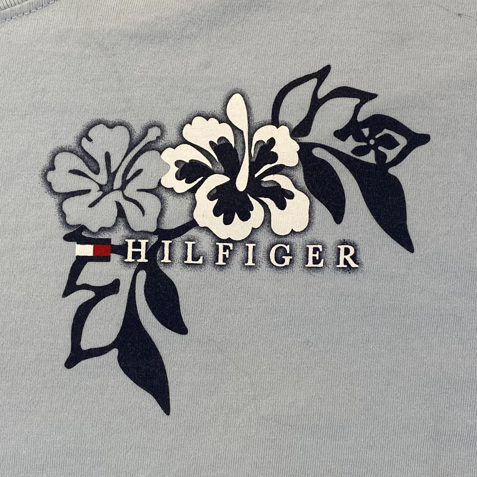 Camiseta masculina manga curta gráfica hibisco floral azul grande Tommy Hilfiger - Imagem 4 de 4