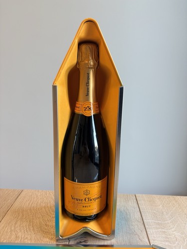 Veuve Clicquot Arrow blue orange Metallbox Pfeil NEU + OVP Box + Flasche 0,75l - Bild 5 von 7