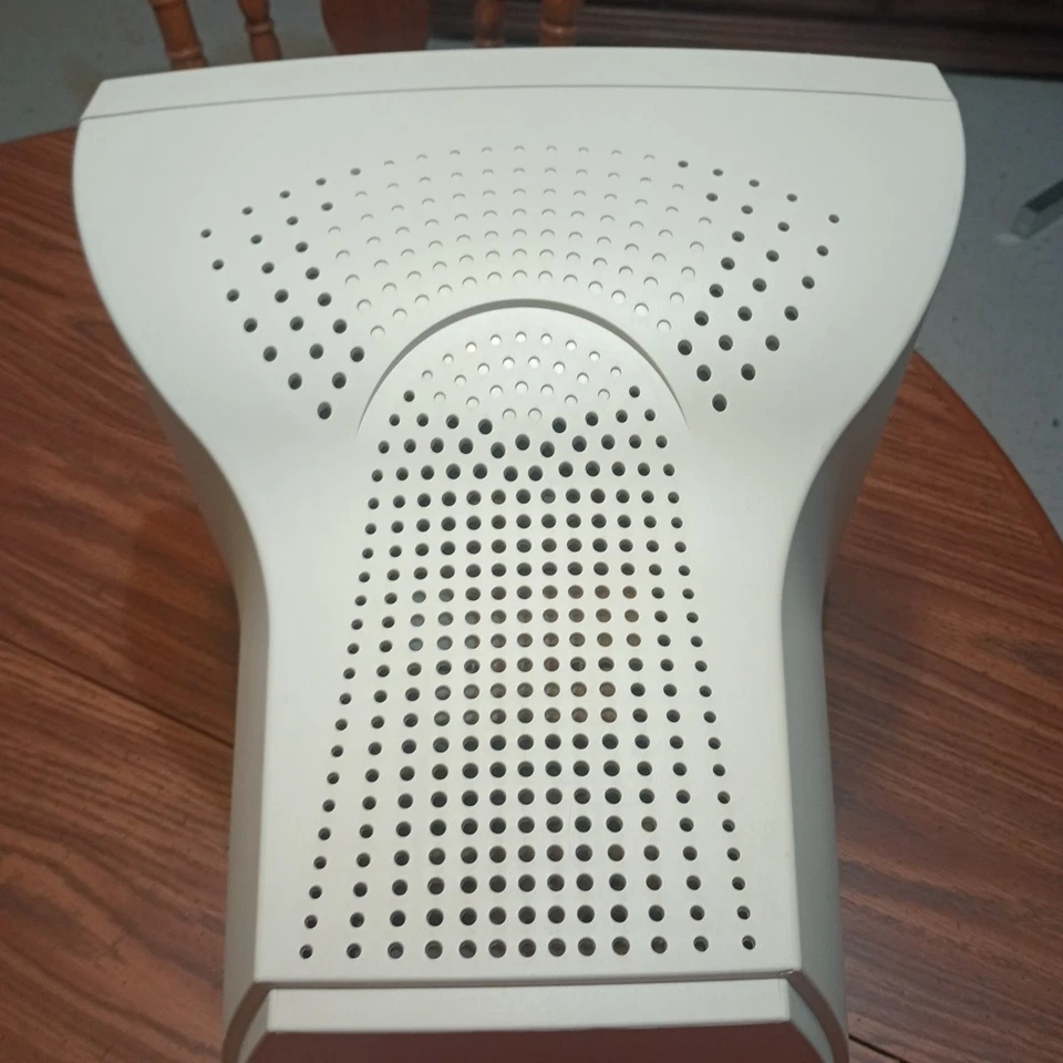 CRT Monitor Dell 15" Vintage Retro Gaming Model E551 May 2001 Y2K Beige - Image 3 of 4