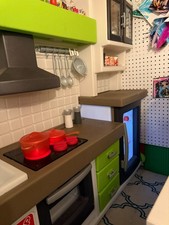 Deluxe, Step2 Kitchen w/ lights, cookware, full pantry. Pickup Only Los Angeles