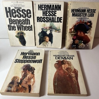 Lot of 5 softcovers by Herman Hesse