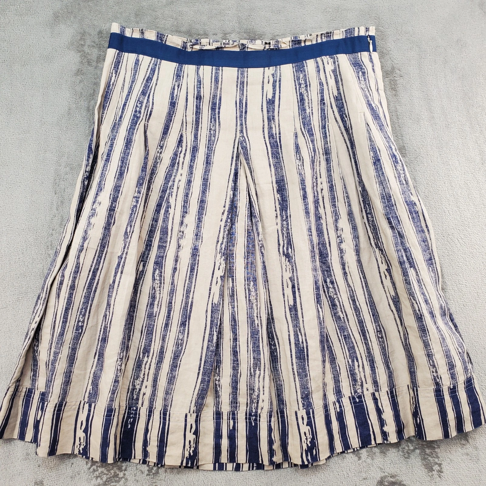 Banana Republic Pleated Striped Skirt Womens Size 6 Linen Blue Beige Knee Length