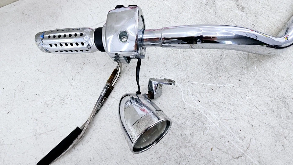 Harley Softail CVO 2006 1 1/4" manillar interruptor carcasas empuñaduras + señal de giro Foto 2 de 4