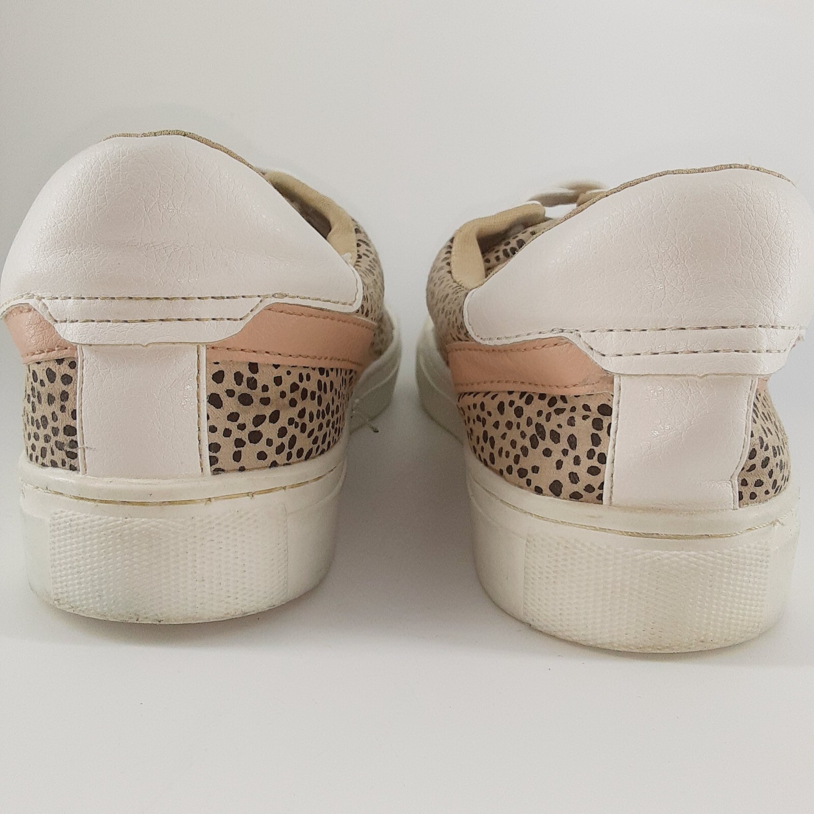 Universal Threads Brittin Leopard Print Lace Ups … - image 7