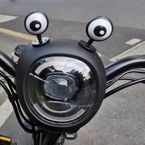 2PCS Electric Car Decorations are Funny and Cute Decorations Small Pendant  - Picture 9 of 15