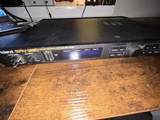 Roland SRV-330 Dimensional Space Reverb - Tes...