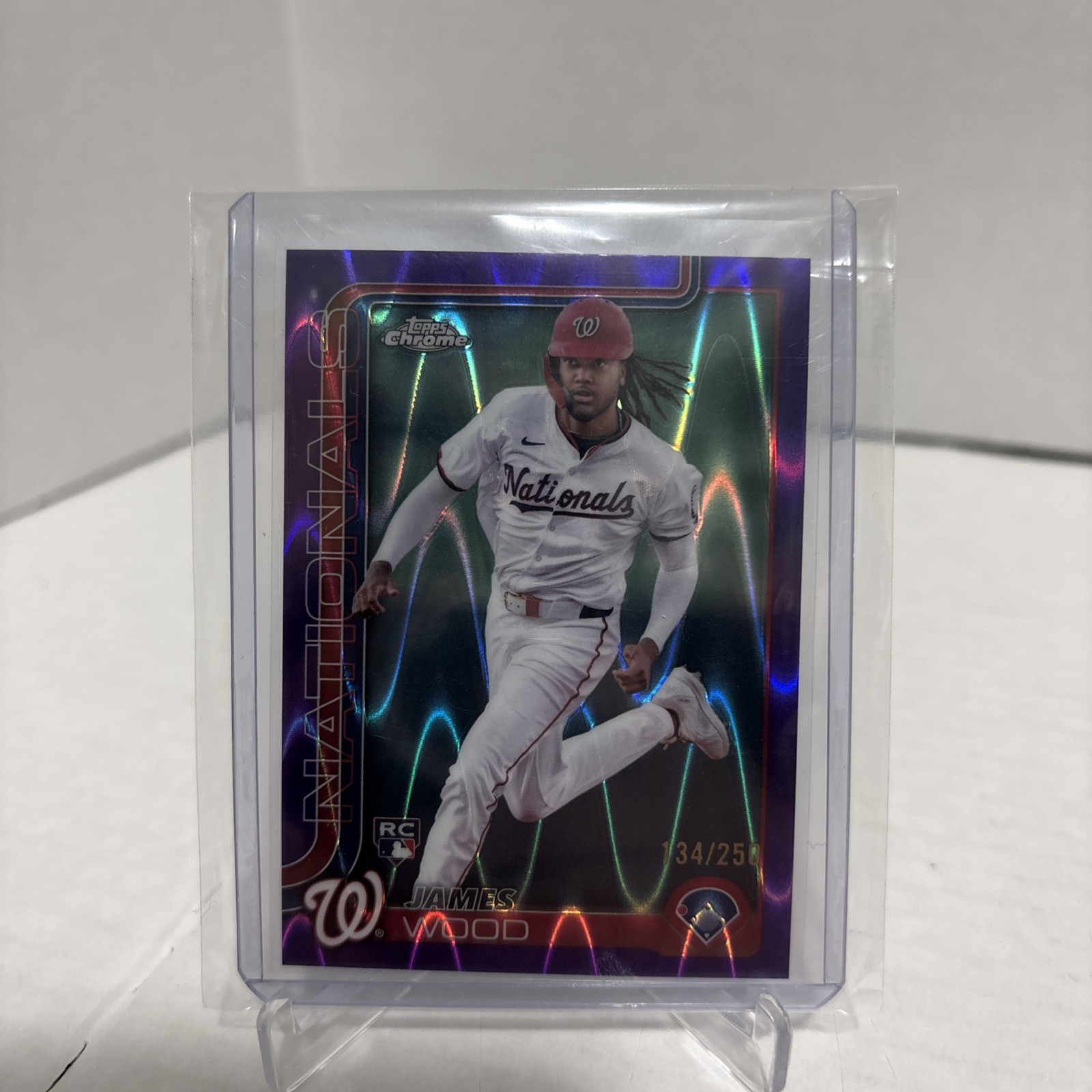 2025 Topps Chrome James Wood #132 Purple Raywave Refractor 134/250 Rookie Card