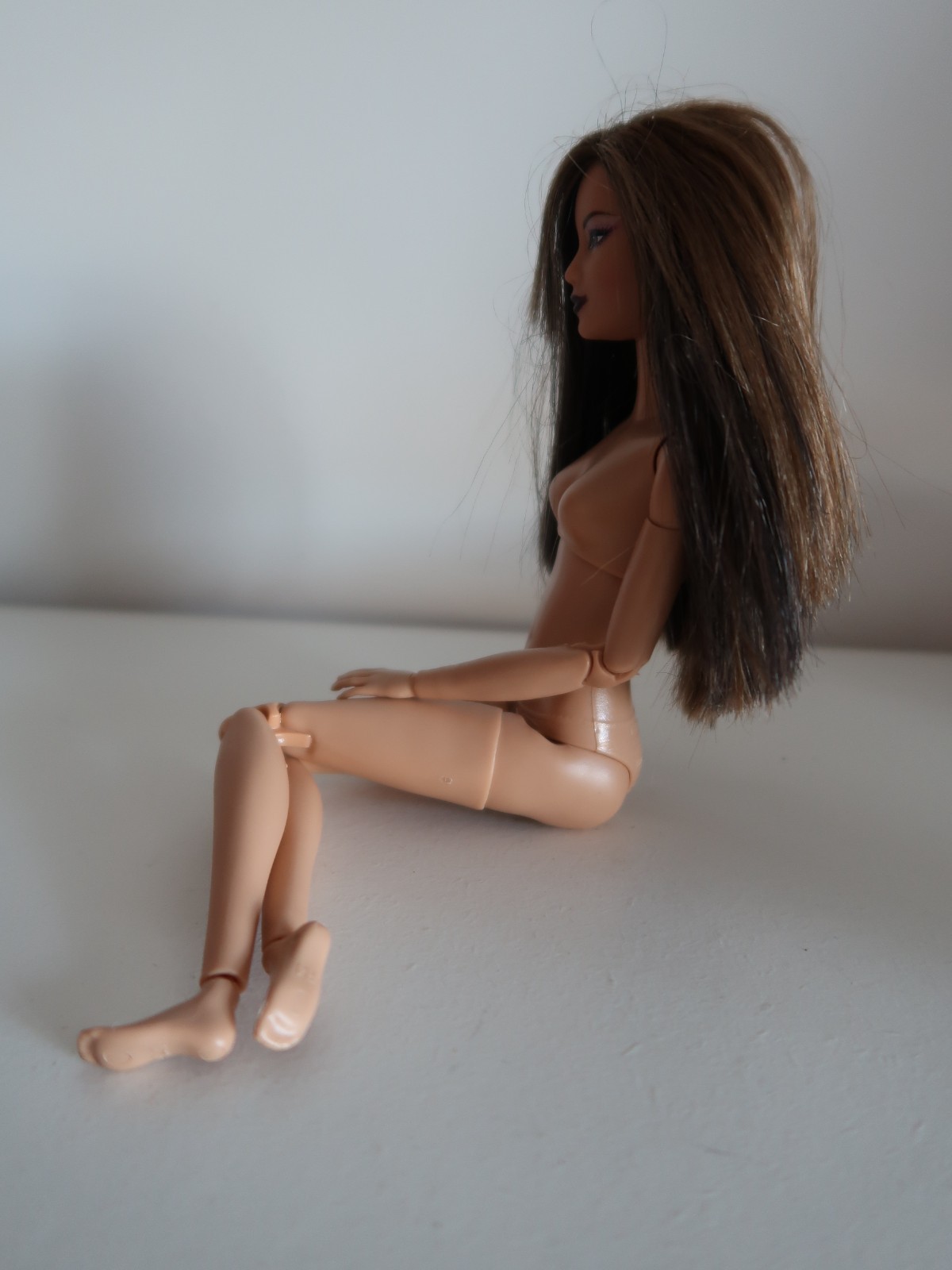 Barbie Fashion Fever OOAK Lea Doll BN Made to Move Body Jeans Top Puma Suede thumbnail 6
