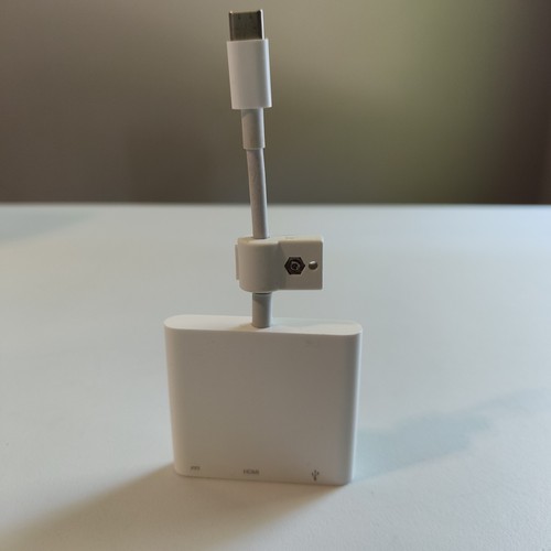 Apple USB-C Digital AV Multiport Adapter | A1621 | MUF82AM/A | Genuine OEM