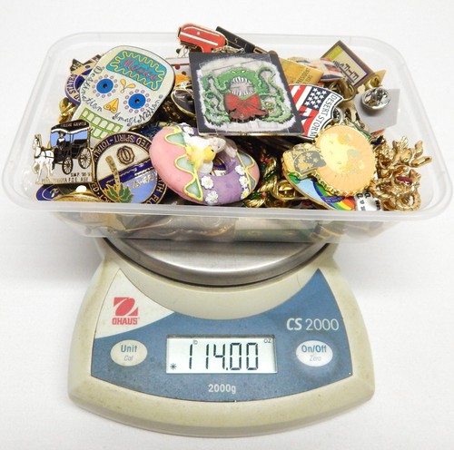 1.5 lb LAPEL PIN LOT, ASSORTED THEMES, FASHION ACCESSORIES LOT