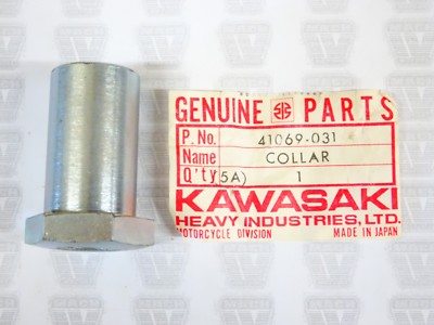 Kawasaki NOS NEW 41069-031 Front Axle Collar KE KL KX KZ KE250