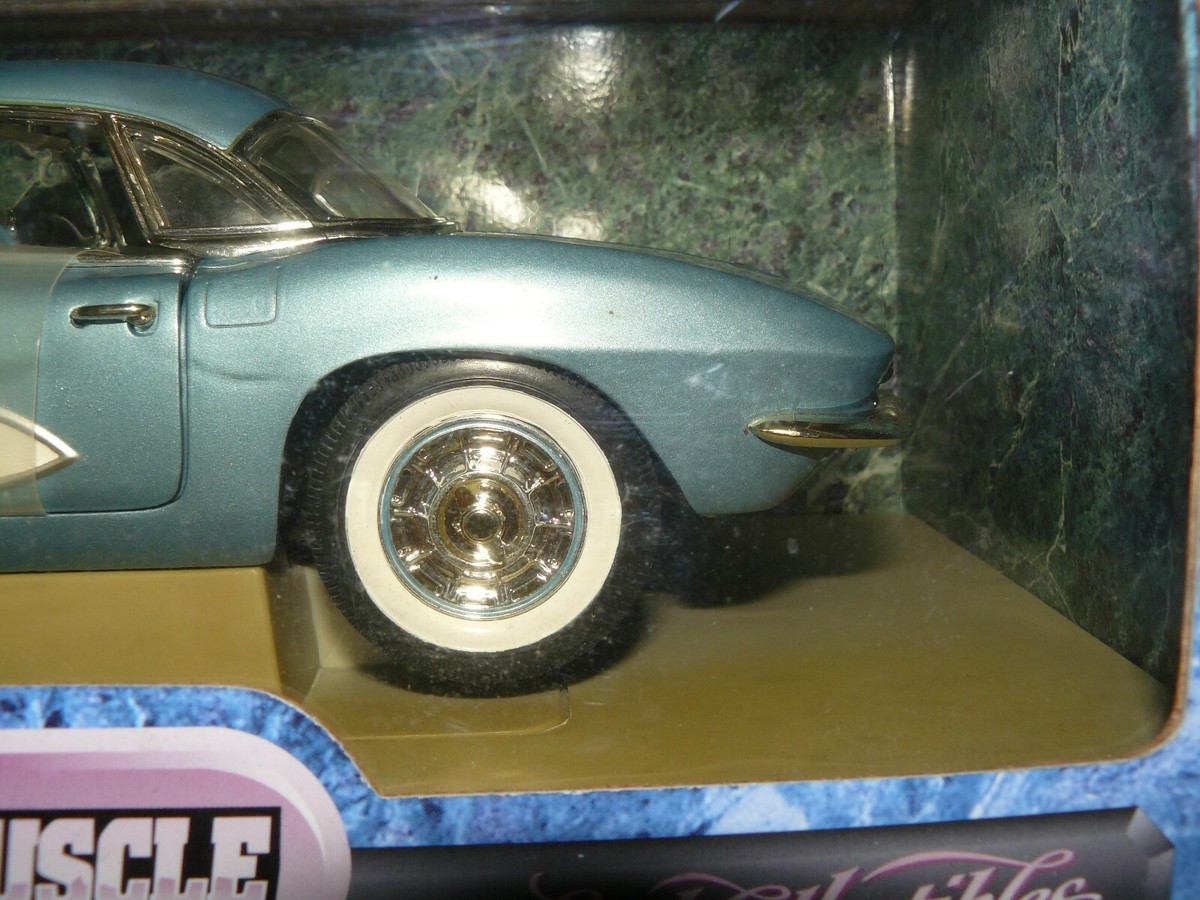1/18, ( IT ) 1961 Corvette , blue | eBay