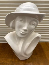 Jaru Pottery 1990 Lady Bust Head