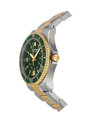 Victorinox Swiss Army 241612 Maverick GS Green Dial 34 mm Ladies