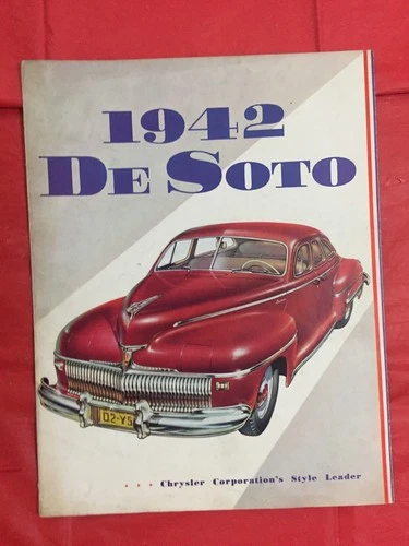 1942 DE SOTO "CUSTOM / DE LUXE" Car Dealer Sales Brochure