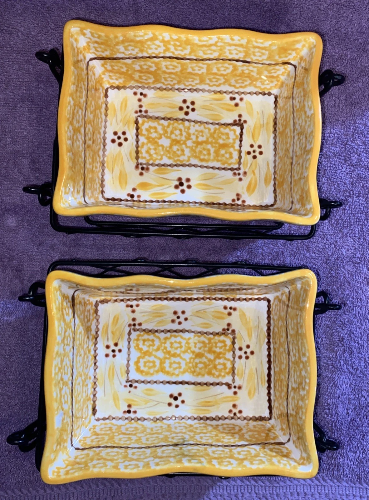 2 Temp-tations by Tara Old World 1 Qt Casserole Dish Loaf Yellow w/metal stand
