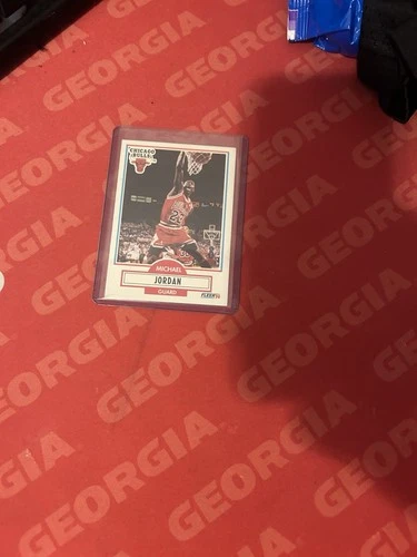 Fleer 1990-91 Fleer Base Set Michael Jordan #26 Chicago Bulls Basketball