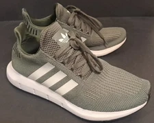Adidas Swift Run Sneakers Green White Lace Up Size 9