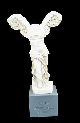 greek winged goddess