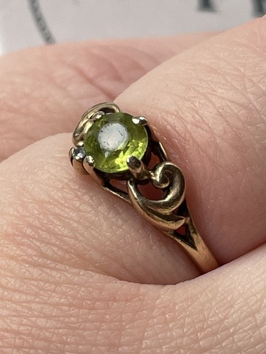10 Karat Gelbgold Ring Peridot Stein & 1 kleiner Diamant - 1,30 g - Bild 6 von 9