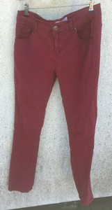 burgundy skinny jeans