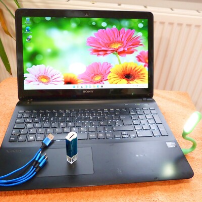 Sony Vaio SVF15 FIT PREMIUM 15 Zoll l Windows 11 500GB l 8GB RAM NEU l CORE i7