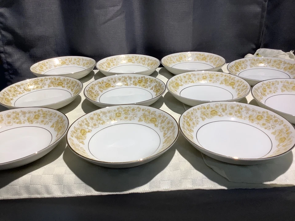 Conjunto de 11 tigelas de sobremesa Chadds Ford CF Japão Golden Rose 5 1/2" cupê aro dourado - Imagem 3 de 4