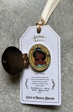 New Disney HKDL Hong Kong Disneyland Flower Locket Series Aladdin Jasmine Pin LR
