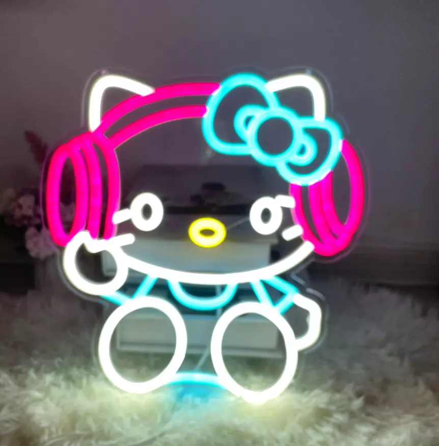 Baixe Hello Kitty Beauty Salon LW no PC