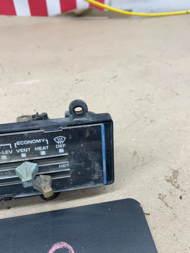 Chevrolet GMC Squarebody 1982 83 84 85 86 87 camión Blazer calefacción aire acondicionado controles OE Foto 3 de 4