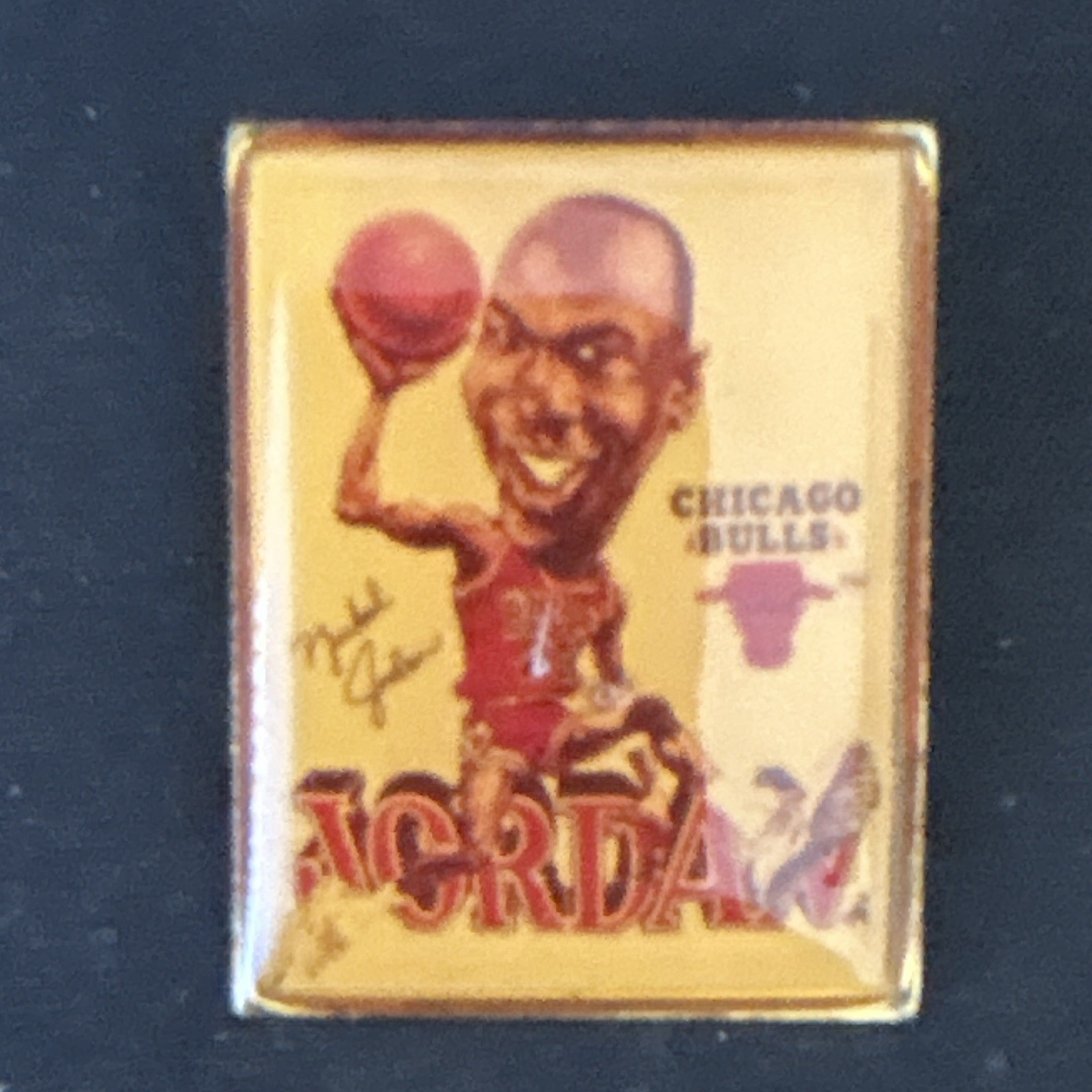 IPC Michael Jordan Chicago Bulls NBA Pin 1991-92 Series A13 Gold Red