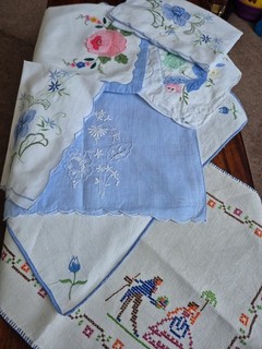 Selection of 7 Vintage Embroidered/Cross stitch Tray Clothes Or Such Items
