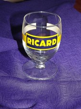 RICARD VERRE BALLON GRAVE AU DOS RICARD  1953 BANDEAU JAUNE ET BLEU TRAIT DOSEUR