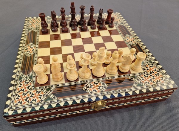 Handmade Marquetry Chess Set Rosewood Walnut Inlaid Taracea Storage Box Spain