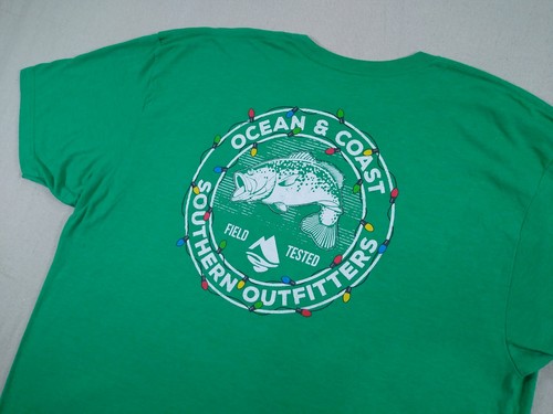 Ocean+Coast T-Shirt Mens XL Green Bass Fish Christmas Lights Southern Outfitters