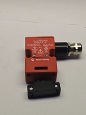 allen bradley guard master trojan t15 with key