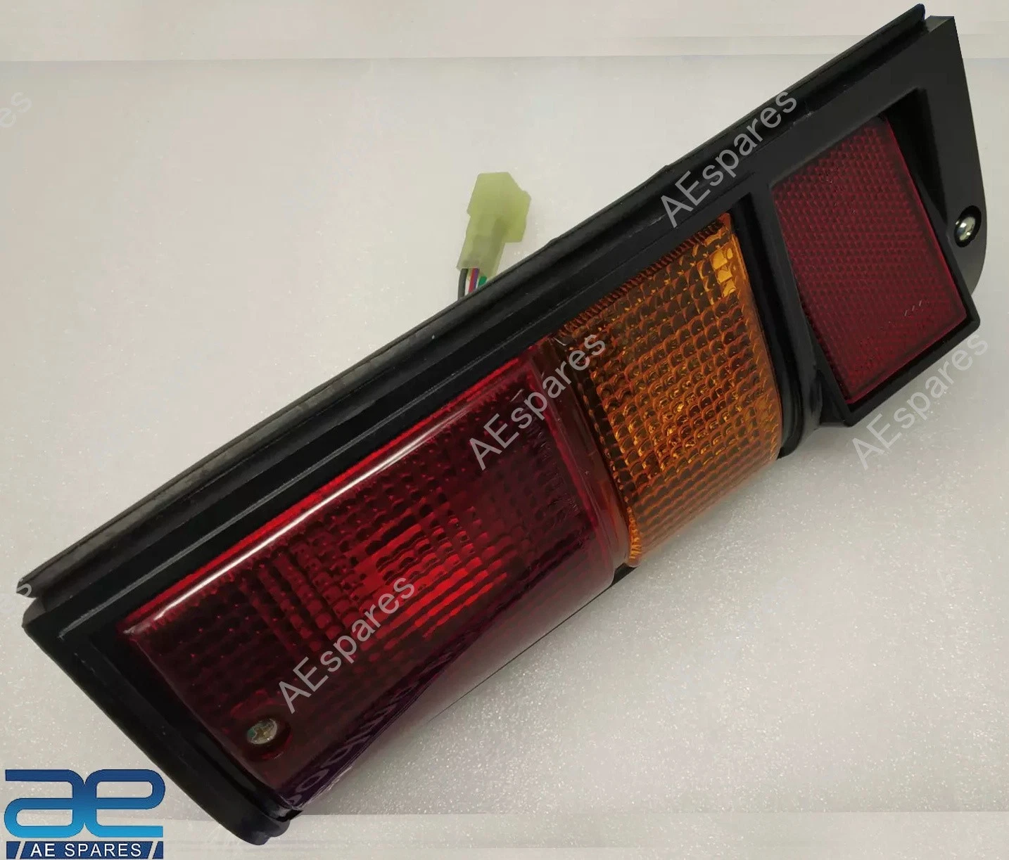 Rear Combination Lamp Tail Light LH For Suzuki Omni 0.8L 1984-2019 35604M796A0 view 3