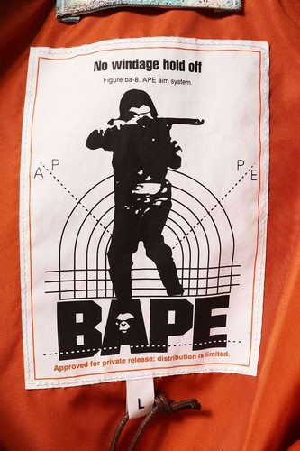 A BATHING APE Size: L 1L30141004 MAP CAMO BOMBER JACKET - Picture 3 of 3