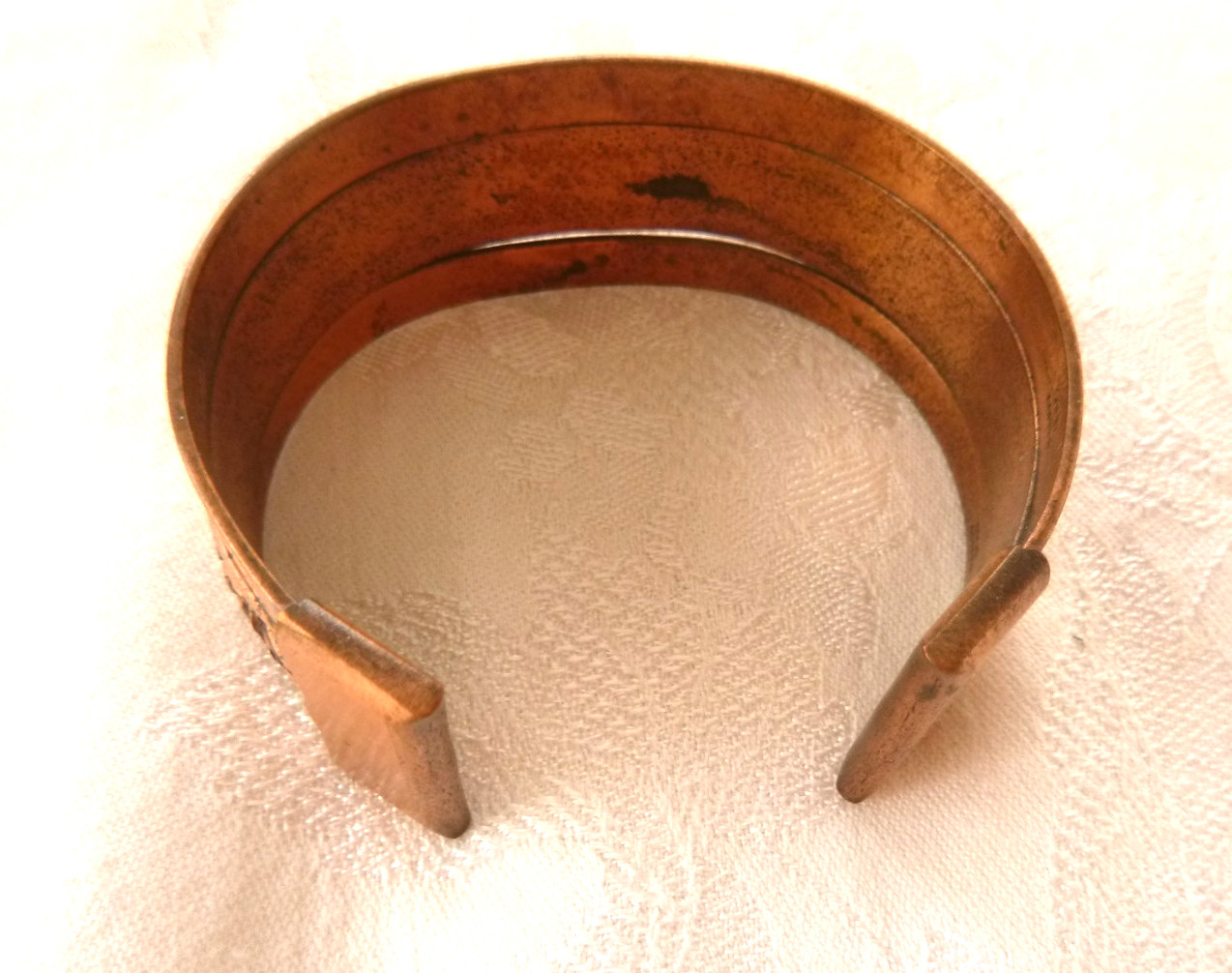 Solid Copper 1" Cuff Bracelet Raised Scrolled Cen… - image 2