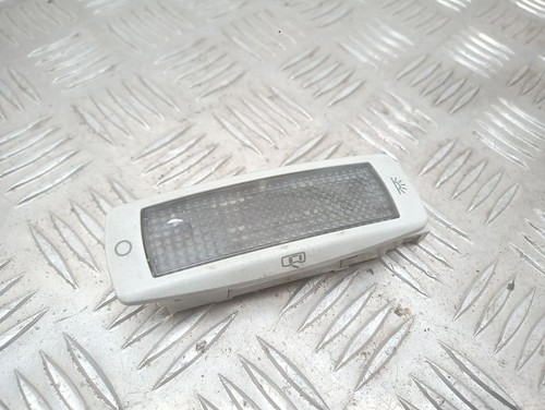 Volkswagen PASSAT B5.5 2001 Fondbeleuchtung 3B0947291 UST108142