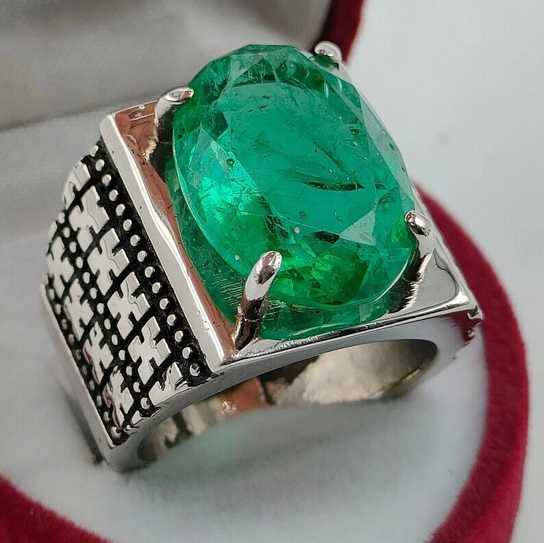 Rare Square shape Fluorite Natural Green Emerald Ring Sterling Silver 925 - Image 2 of 4
