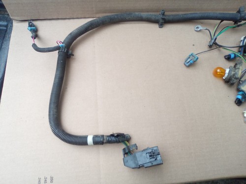 1988 - 1994 CHEVROLET SILVERADO C/K 1500 PICKUP HEADLIGHT WIRE HARNESS - Picture 2 of 5