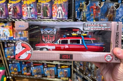 Jada Ghostbusters x Transformers Mashup 1:24 Scale Ecto-1 Die-Cast Vehicle