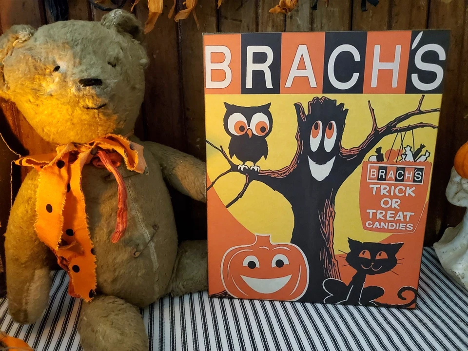 RETRO VINTAGE OLD MODERN STYLE HALLOWEEN BRACHS TRICK TREAT CANDY STORE SIGN - Image 3 of 4