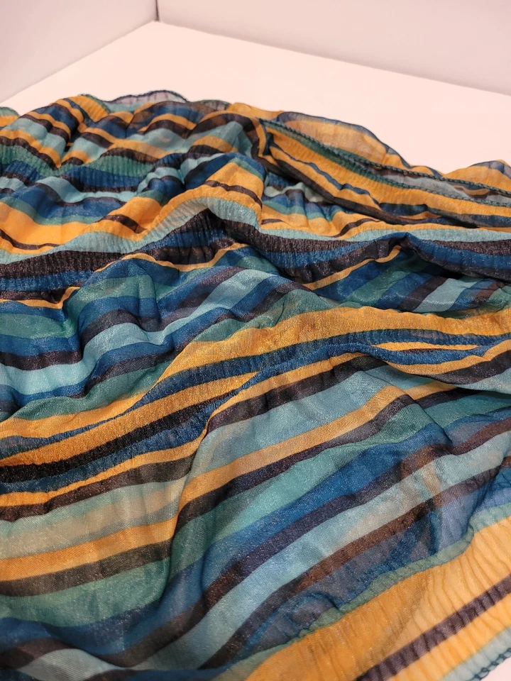 Bufanda infinita a rayas Lavello, verde/oro/verde azulado Foto 3 de 4